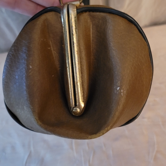 Vintage Small Barrel Hinged Handbag Faux Leather - Picture 5 of 13